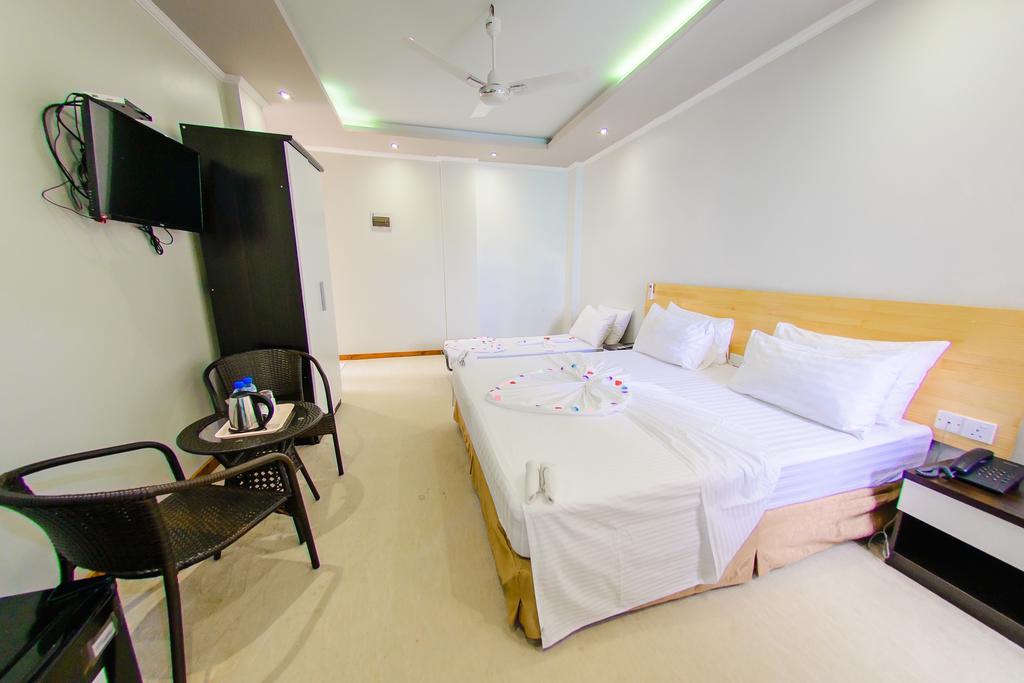 White Sand Lodge Maafushi Exterior photo